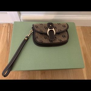 Dooney & Bourke Wristlet with Signature Logo